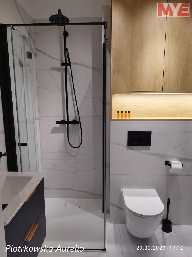 Mye Apartments - Piotrkowska 44 Łódź Exteriör bild