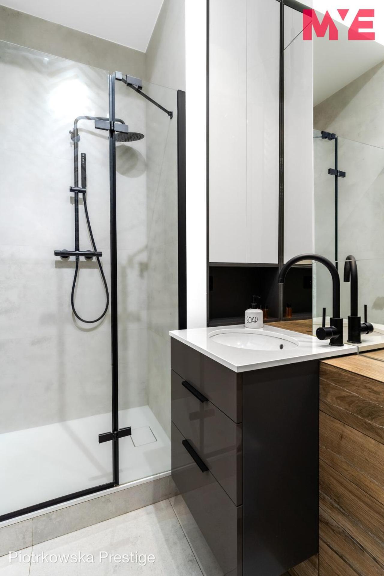 Mye Apartments - Piotrkowska 44 Łódź Exteriör bild